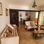 Casa La Escondida